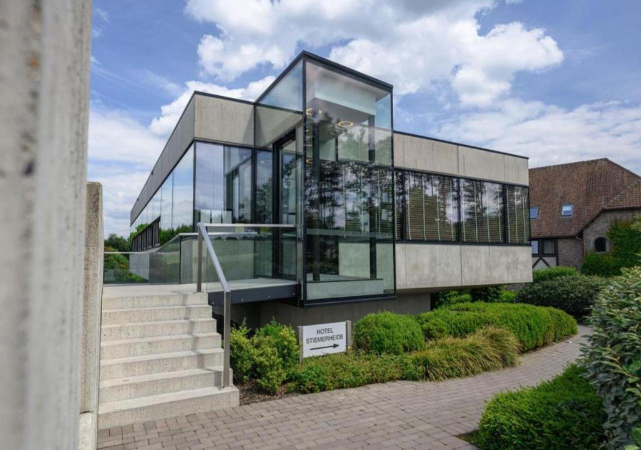 Stiemerheide - The Urban Hotel & Golf Retreat Genk Luaran gambar